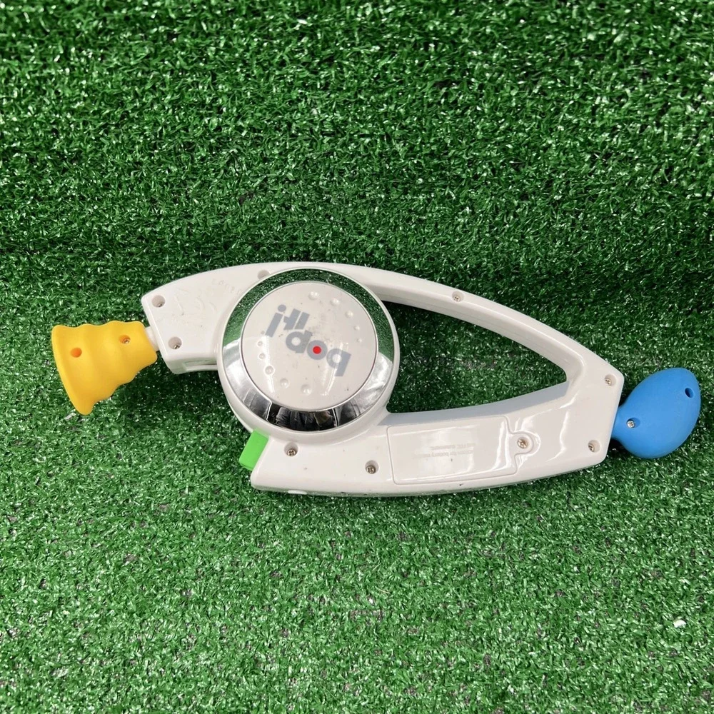 Hasbro Bop It!‎ Electronic Game for Kids 2008 01091